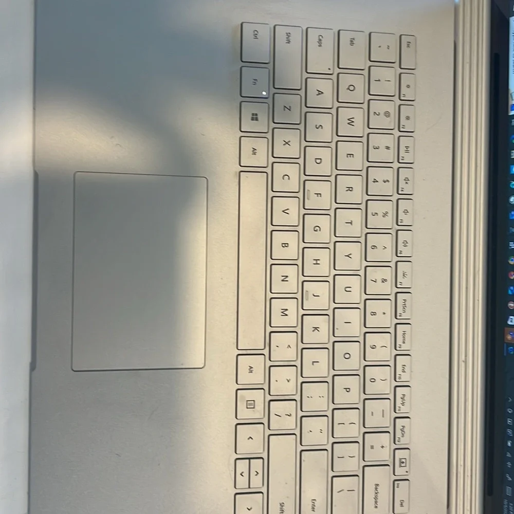 Microsoft surface book 2